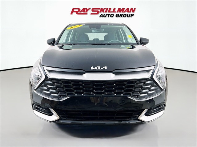 2024 Kia Sportage LX photo 2