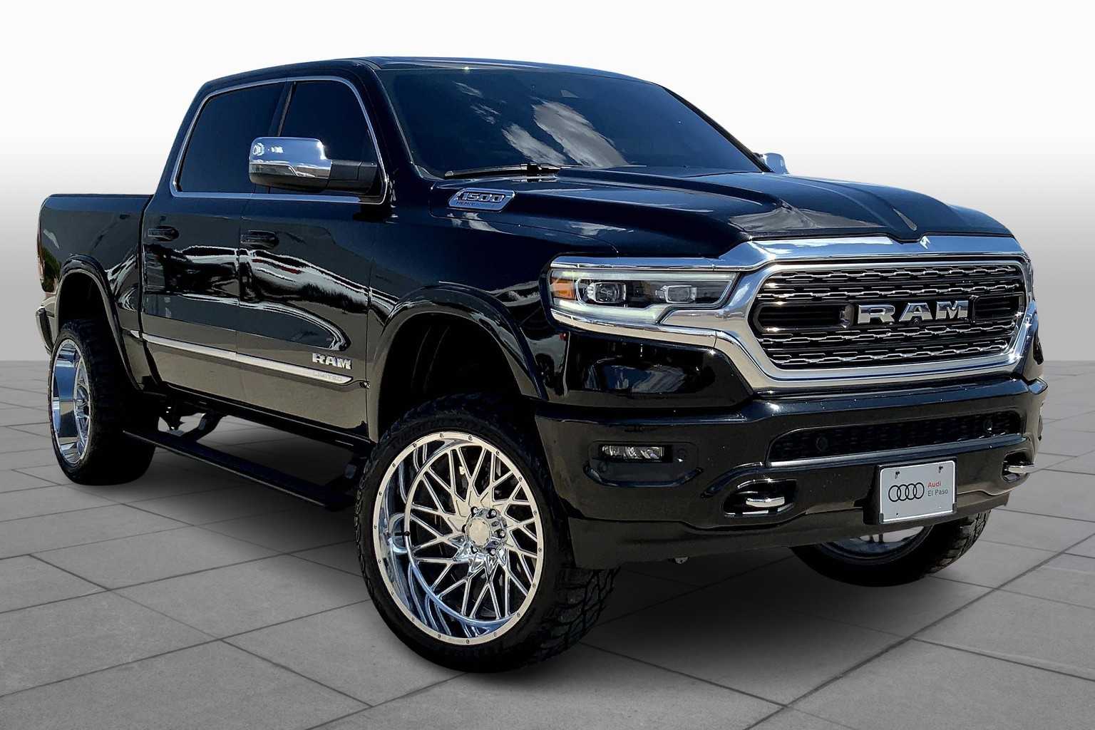 2024 Ram 1500 Limited photo 2