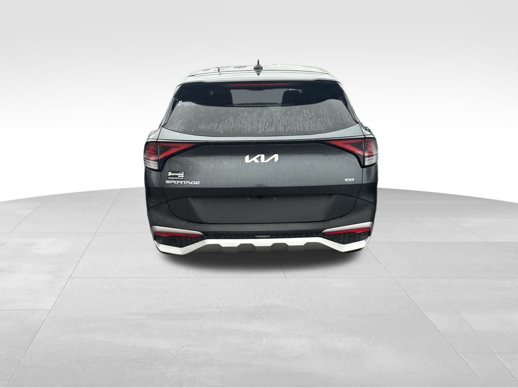2023 Kia Sportage LX photo 3