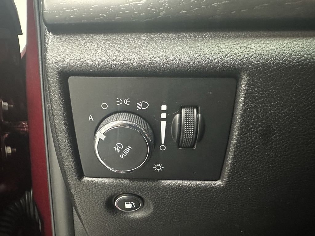 2018 Jeep Grand Cherokee Laredo photo 30