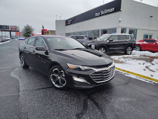 2024 Chevrolet Malibu 1LT's photo