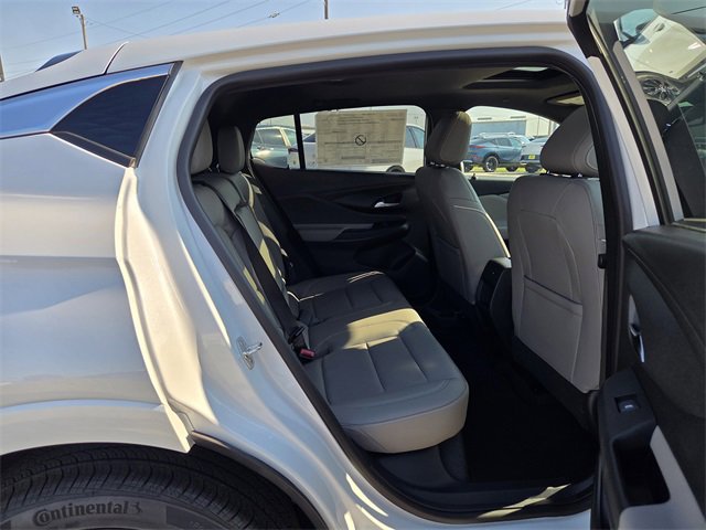 2025 Buick Envista Avenir photo 33