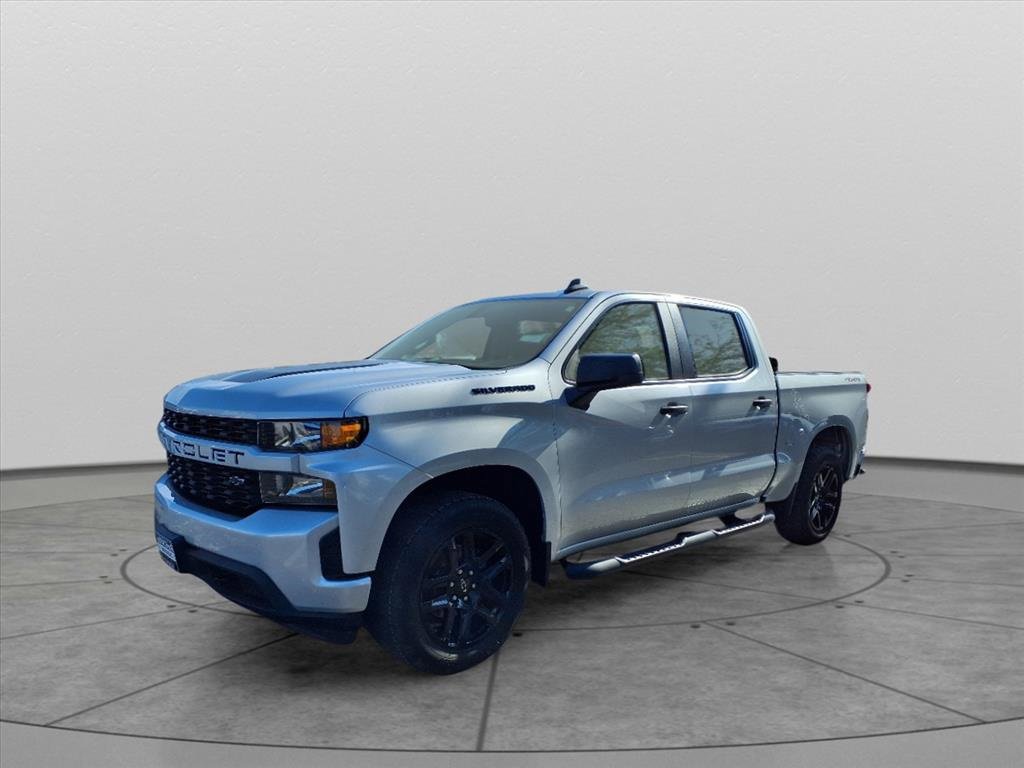 2021 Chevrolet Silverado 1500 Custom photo 2