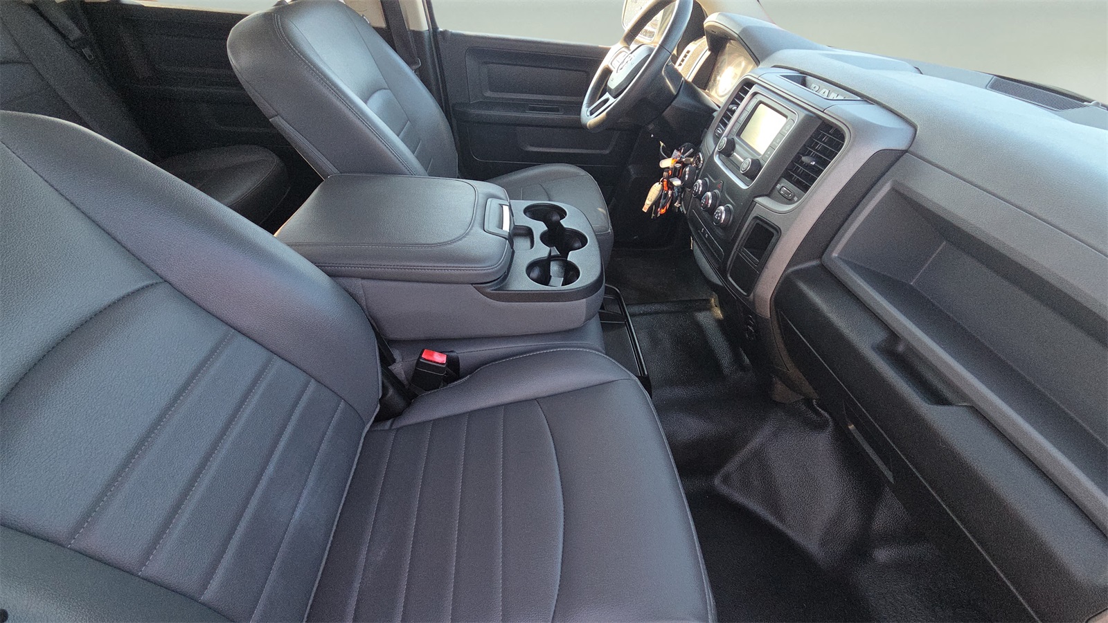 2018 Ram 1500 Tradesman photo 24
