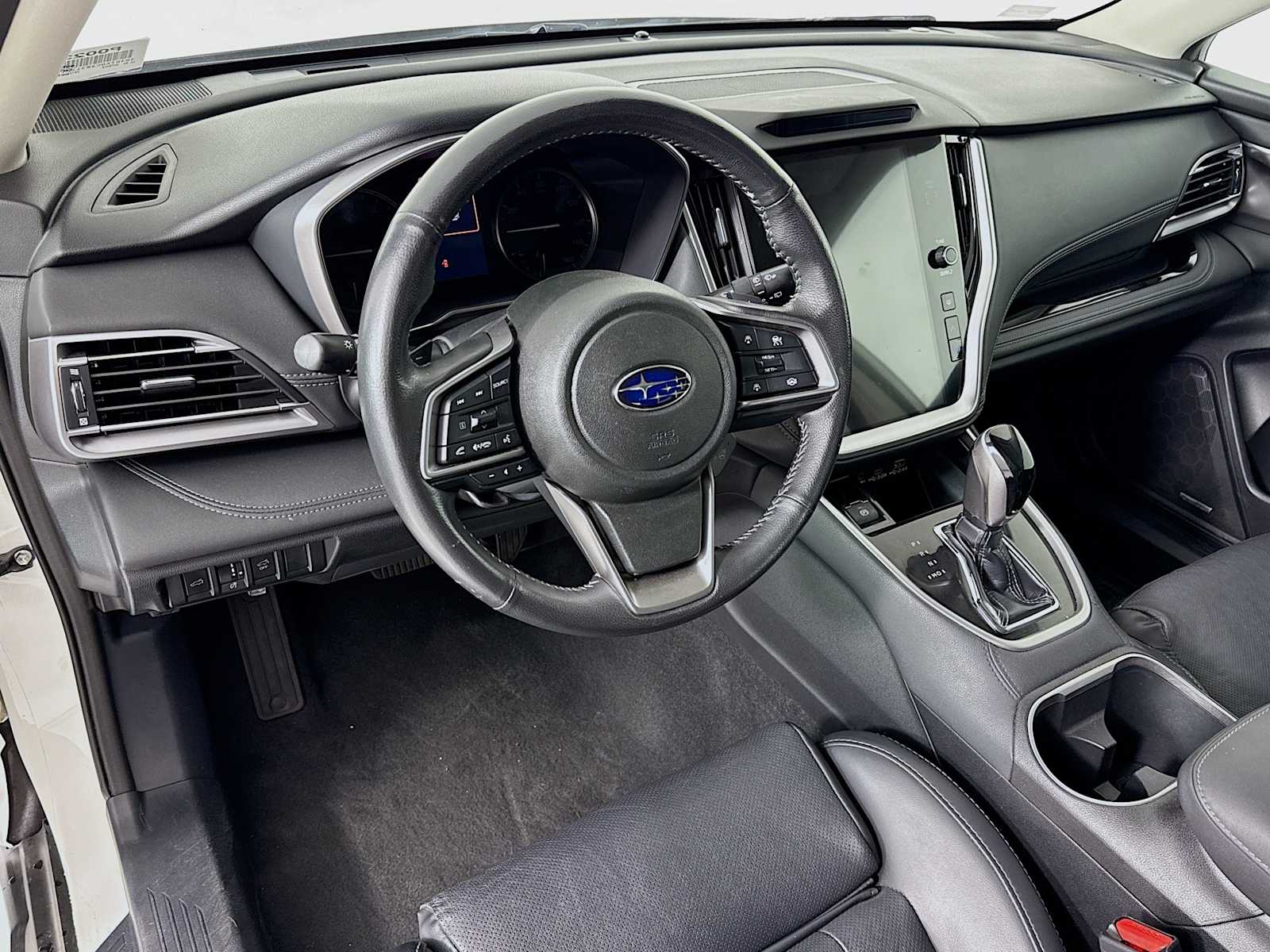 2024 Subaru Outback Limited photo 4