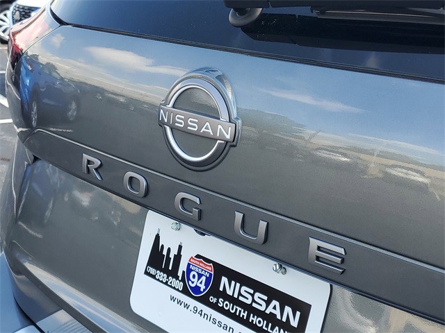 2024 Nissan Rogue SL photo 4