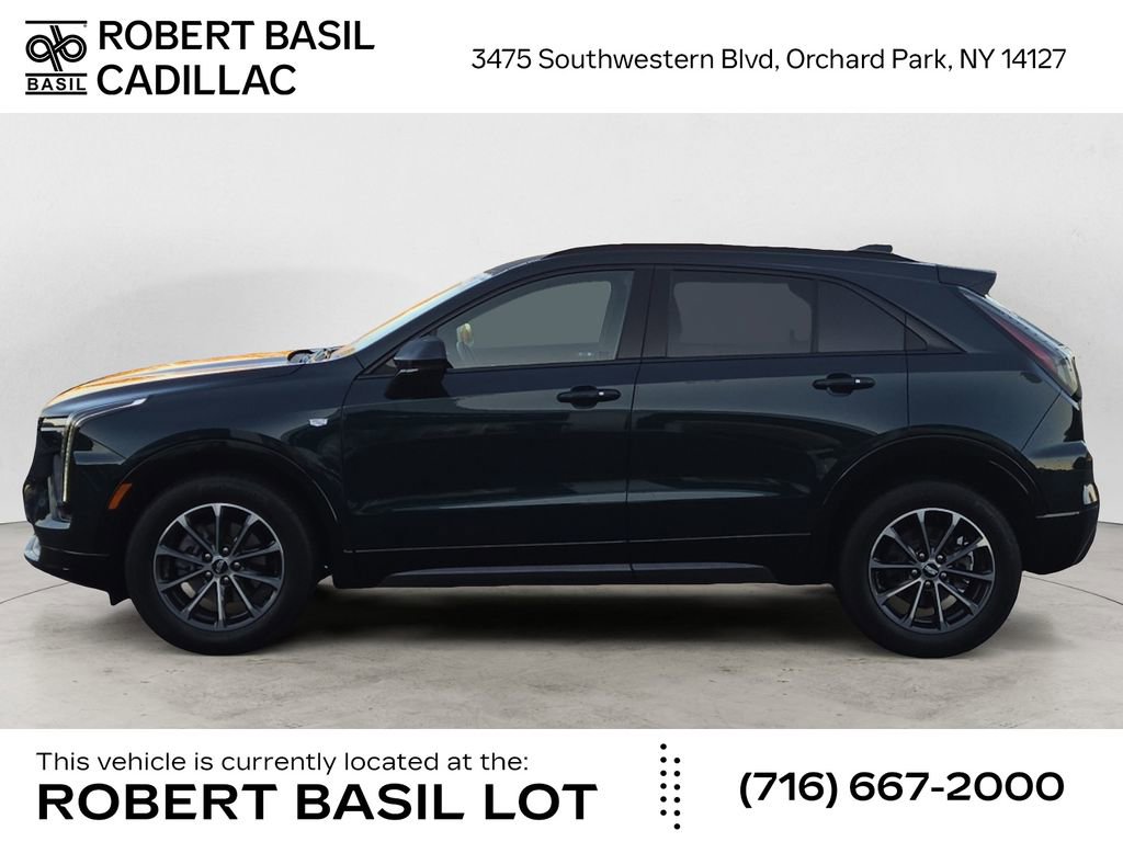 2024 Cadillac XT4 Sport photo 2
