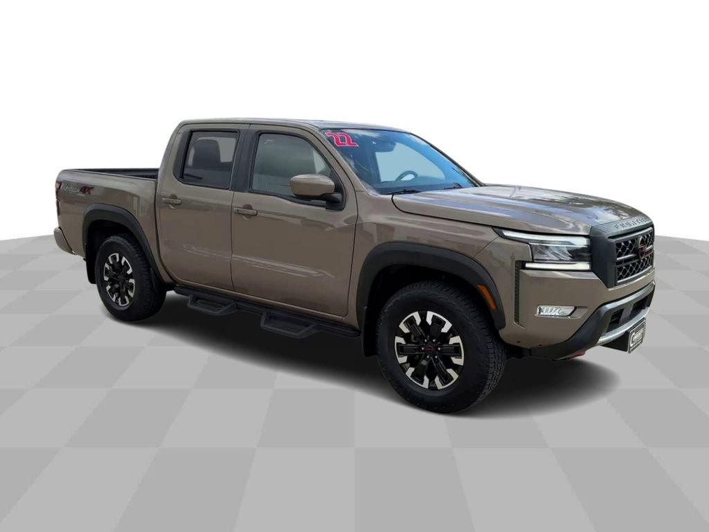 2022 Nissan Frontier PRO-4X photo 2