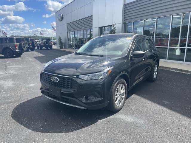 2025 Ford Escape Active photo 4