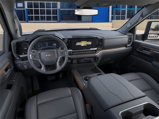 2025 Chevrolet Silverado 2500HD LT photo 14