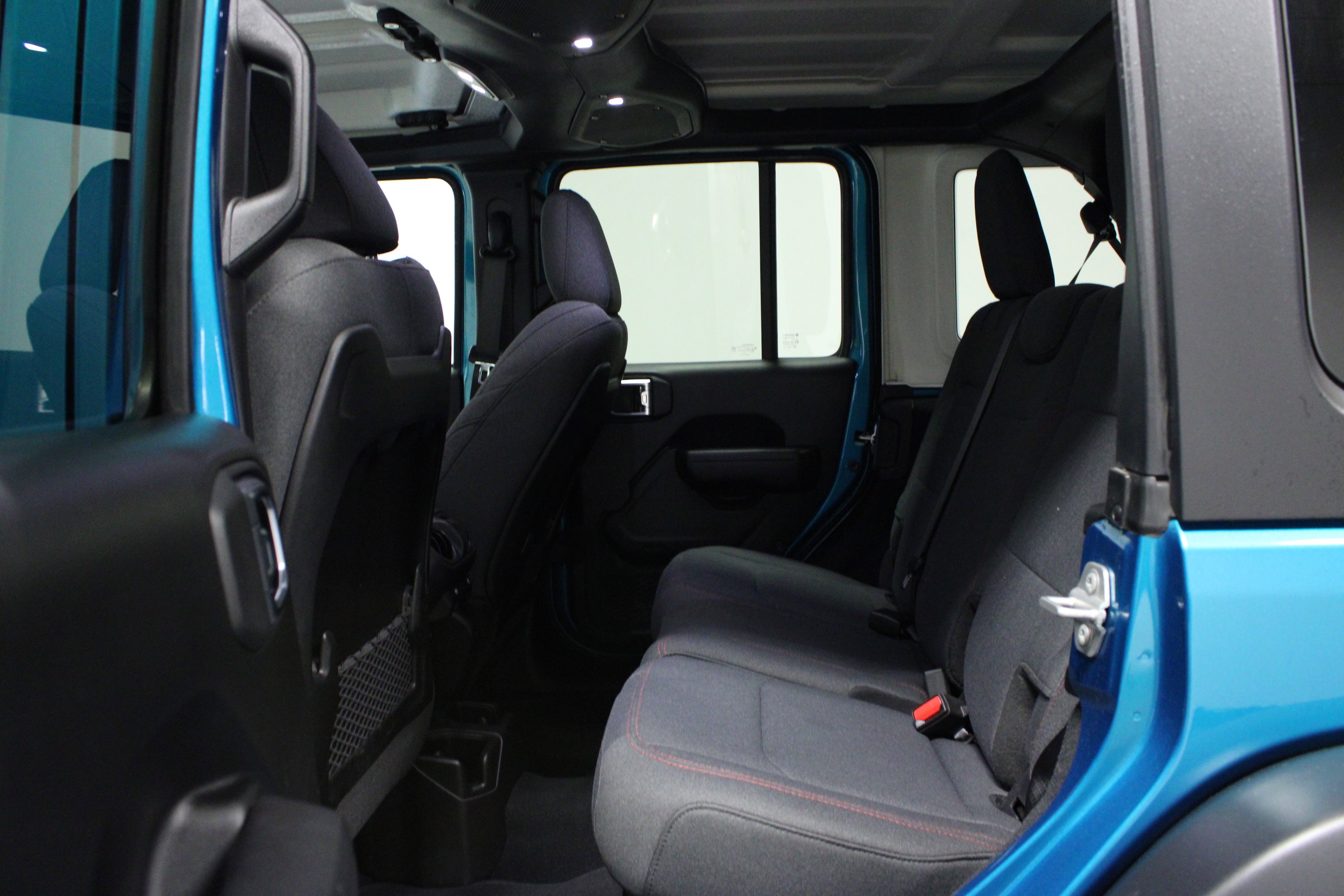 2024 Jeep Wrangler Rubicon photo 11