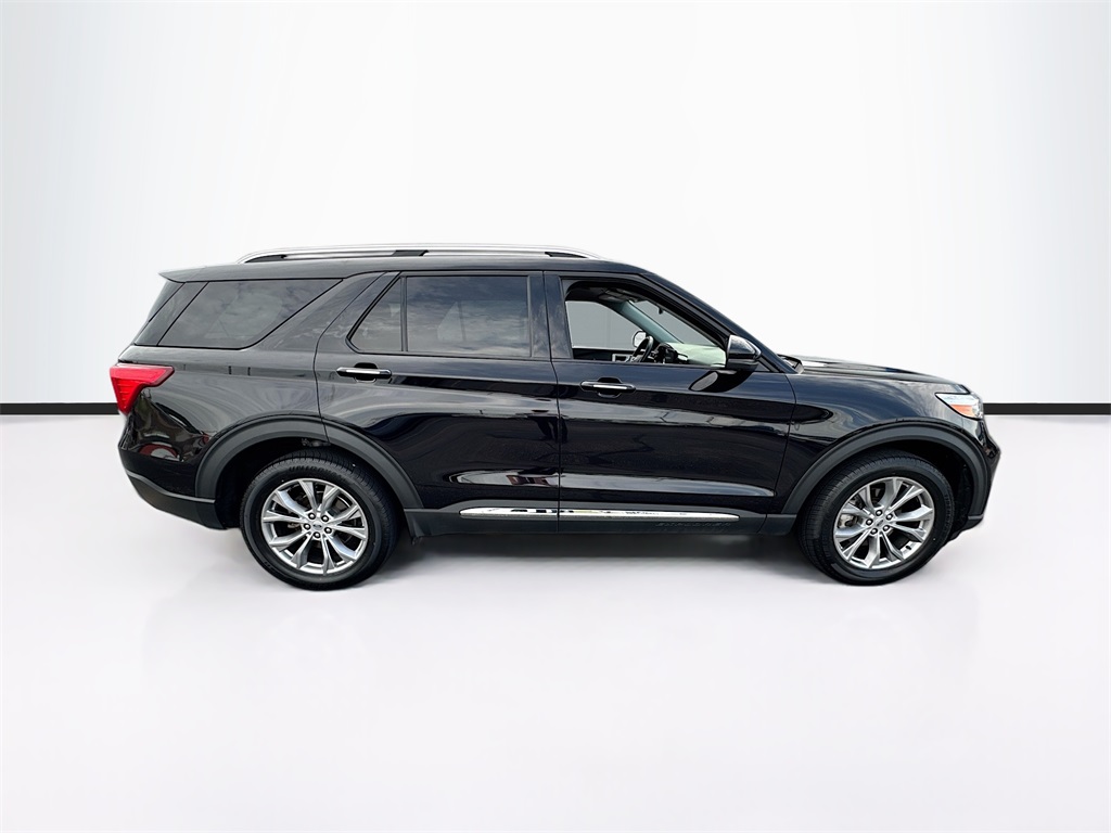 2022 Ford Explorer Limited photo 7