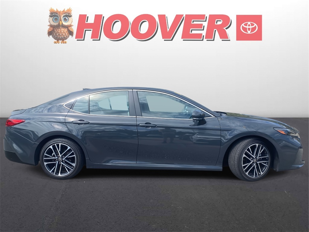 2025 Toyota Camry XLE photo 2