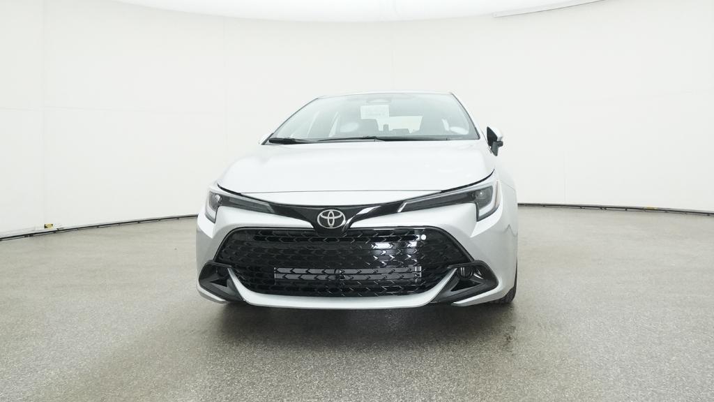 2025 Toyota Corolla SE photo 2