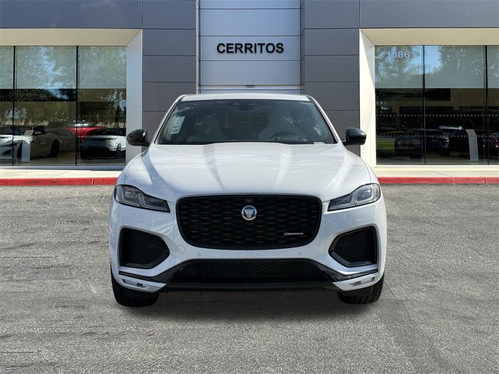 2025 Jaguar F-PACE P400 R-Dynamic S photo 2