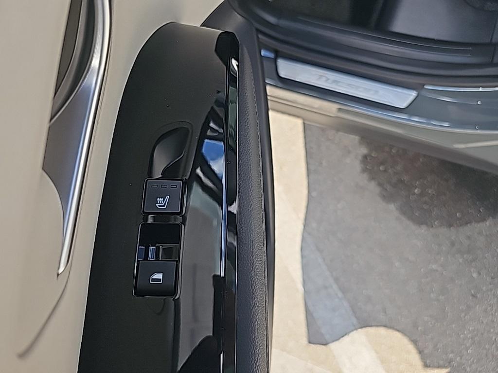 2025 Hyundai Tucson Limited photo 28