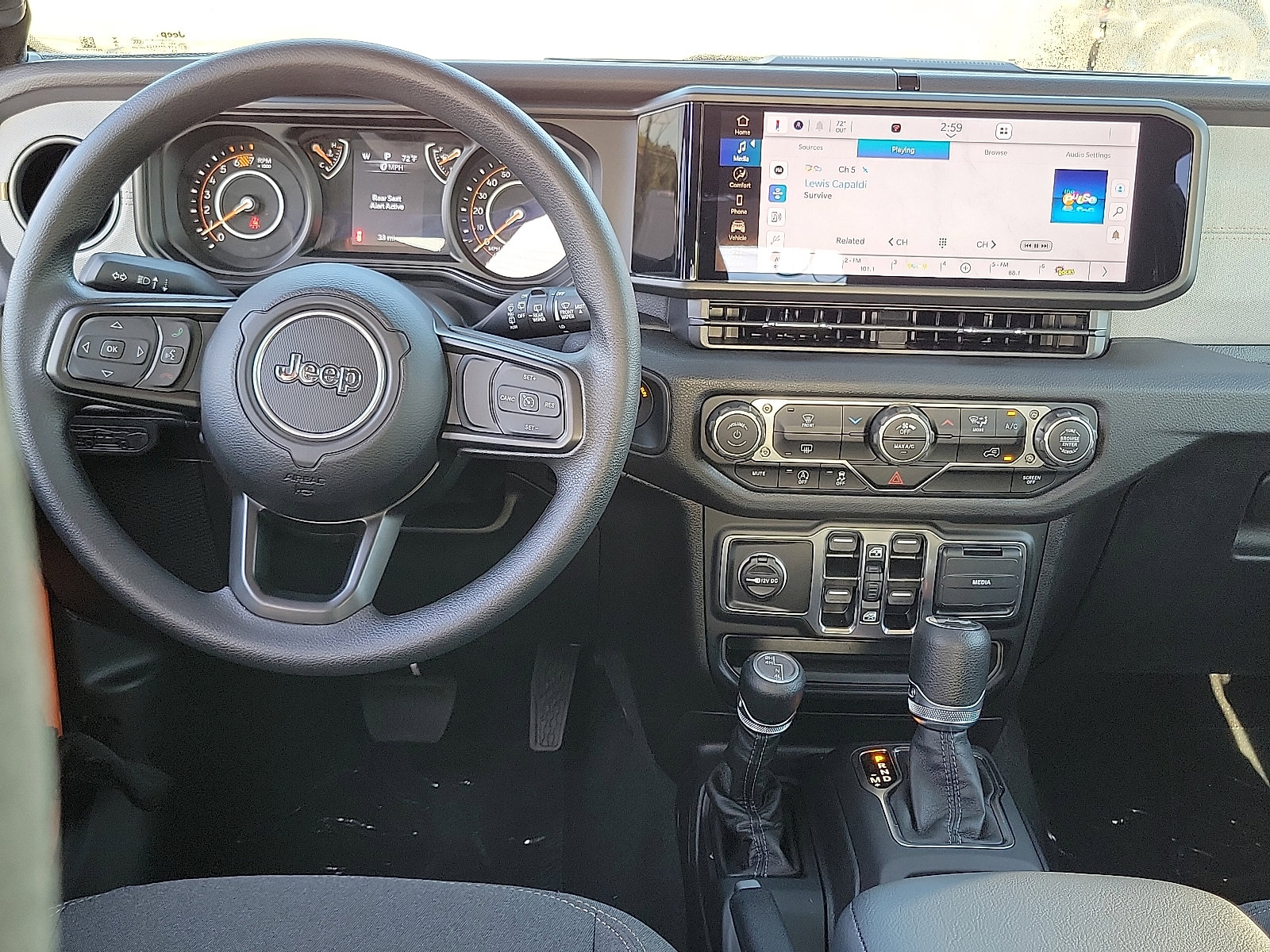 2025 Jeep Wrangler Sport photo 4