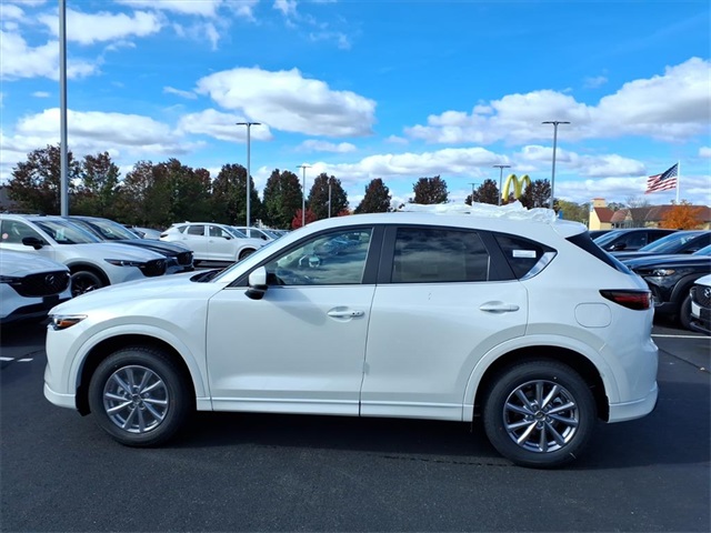 2025 Mazda CX-5 2.5 S Preferred photo 2