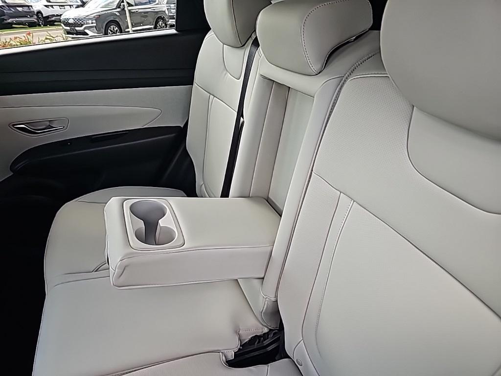2025 Hyundai Tucson SEL Convenience photo 31