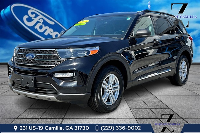 2023 Ford Explorer XLT's photo