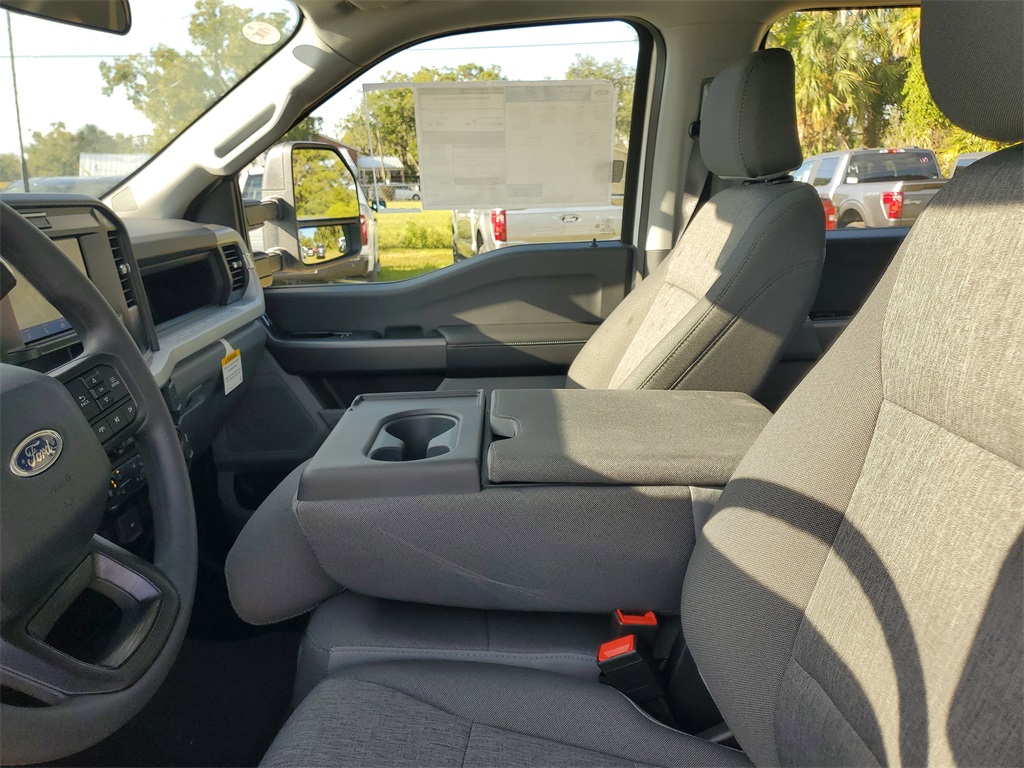 2026 Ford F-250 XL photo 8
