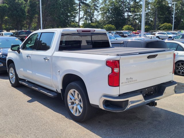 2021 Chevrolet Silverado 1500 LTZ photo 3