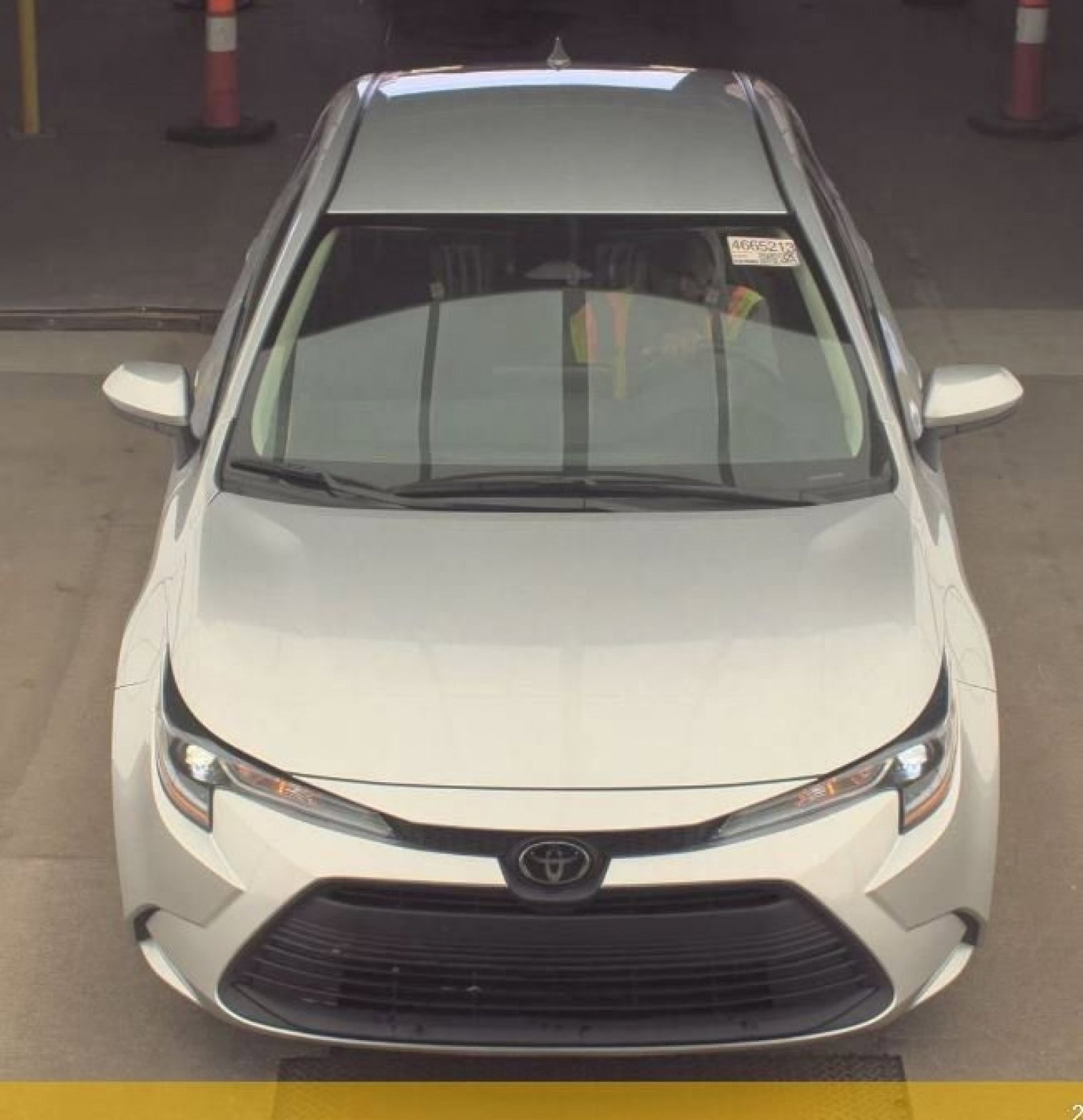 Used 2024 Toyota Corolla LE with VIN 5YFB4MDE1RP092734 for sale in Northfield, Minnesota