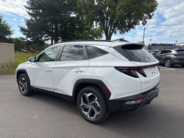 Used 2023 Hyundai Tucson SEL with VIN 5NMJFCAE5PH192749 for sale in Rochester, Minnesota