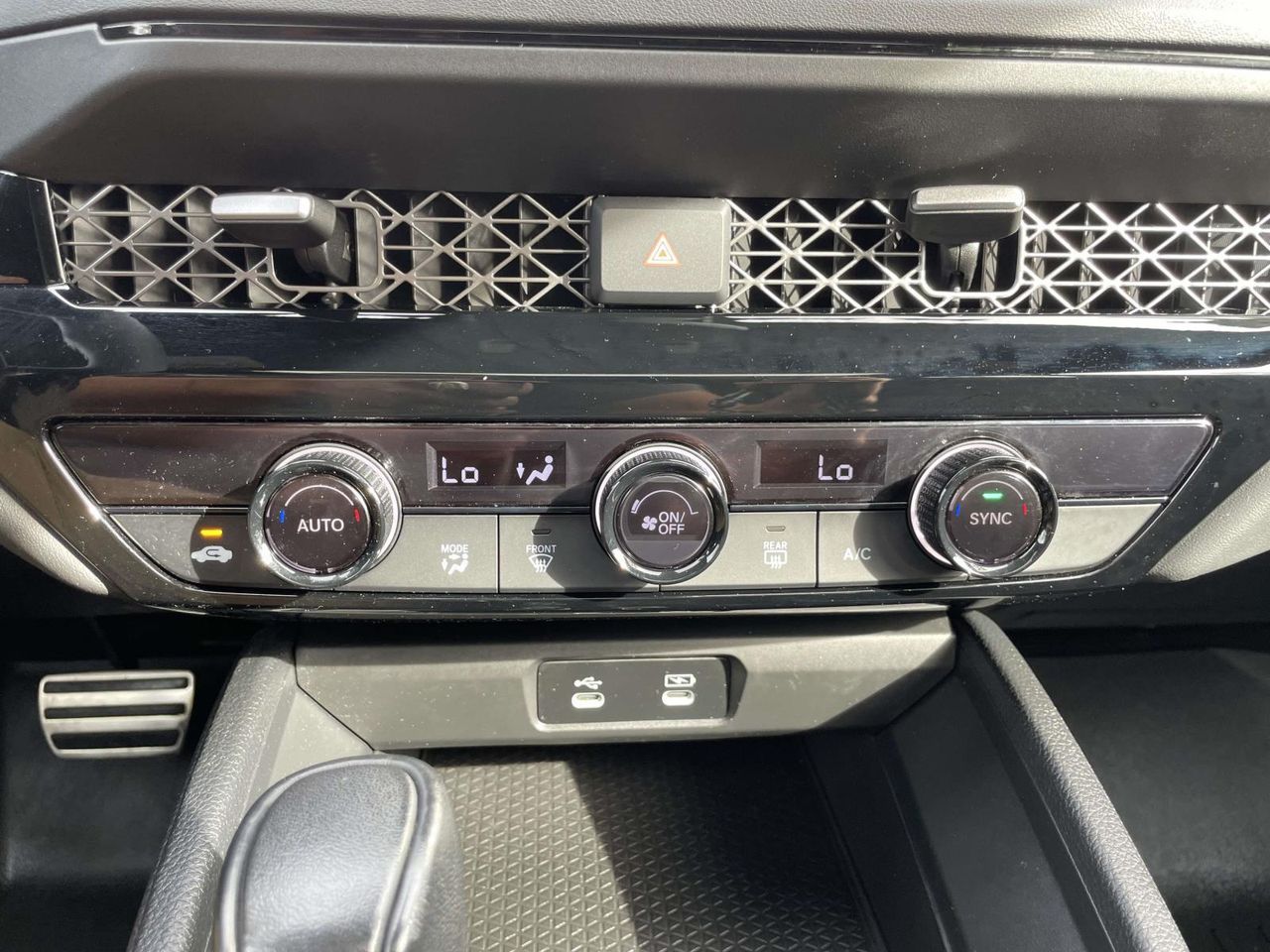 2023 Honda Accord Hybrid Sport photo 25