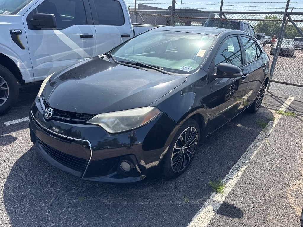 2015 Toyota Corolla Plus photo 2