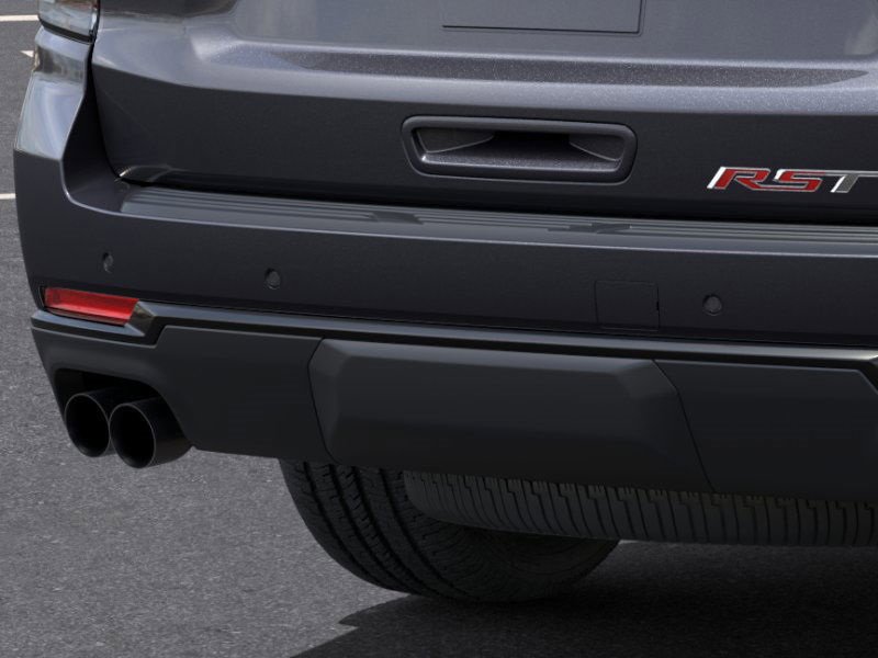 2025 Chevrolet Suburban RST photo 13