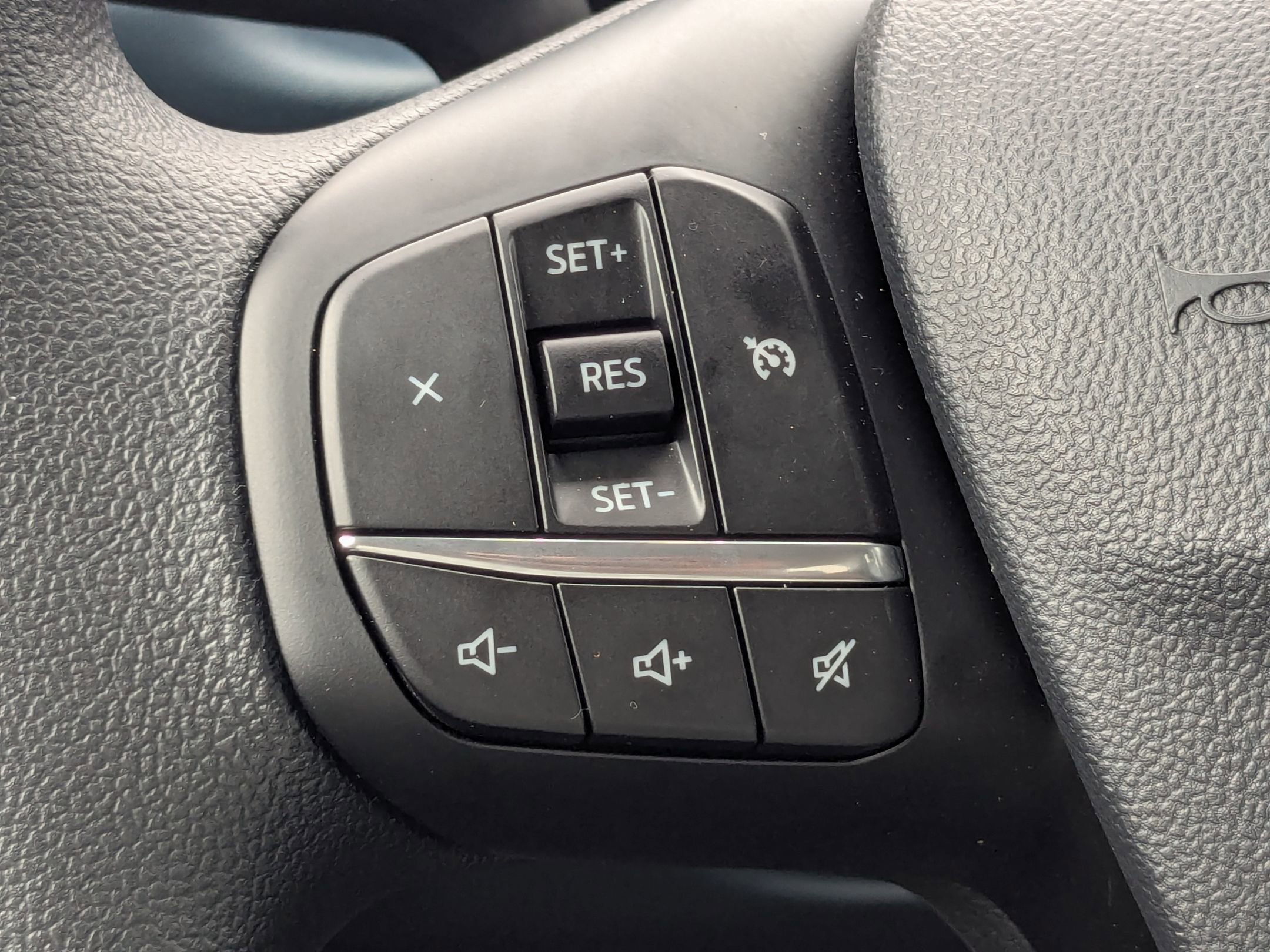 2025 Ford Maverick XLT photo 17