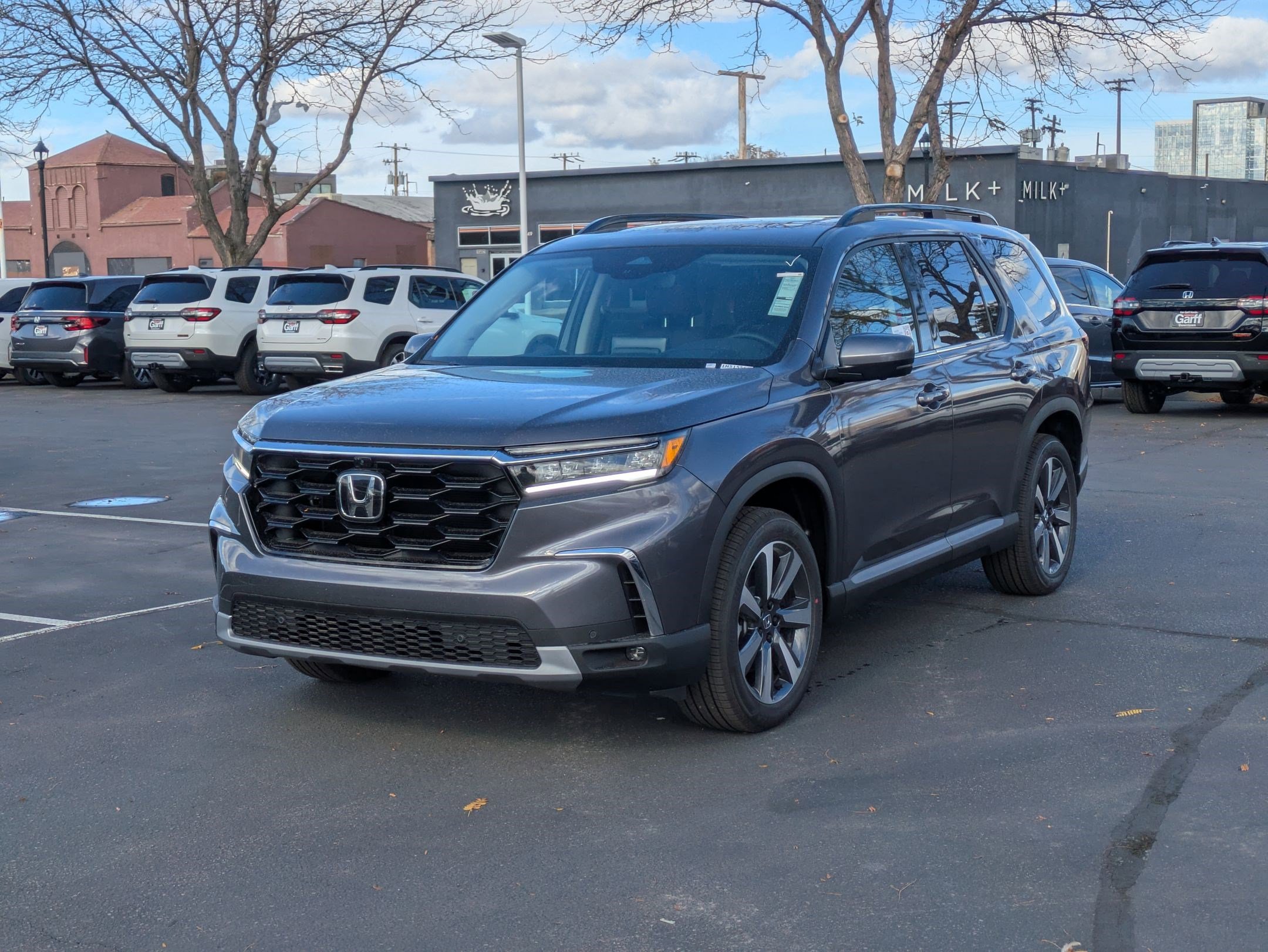 2025 Honda Pilot Elite photo 4