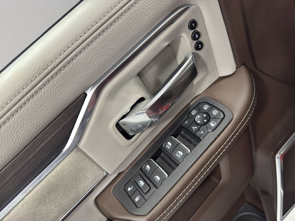 2026 Ram 2500 Laramie photo 16