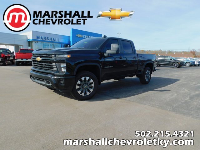2024 Chevrolet Silverado 2500HD Custom's photo