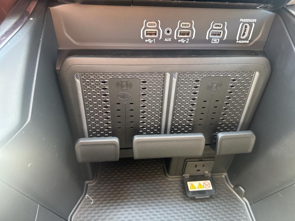 2026 Ram 1500 Laramie photo 23