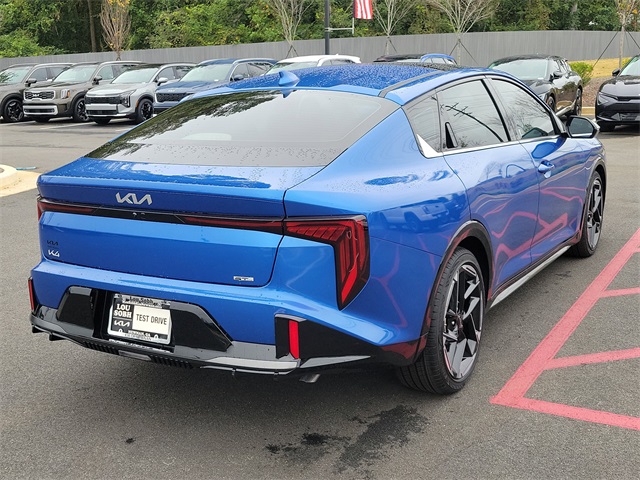 2025 Kia K4 GT-Line photo 4
