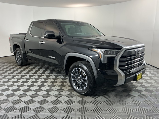 2024 Toyota Tundra Limited photo 3