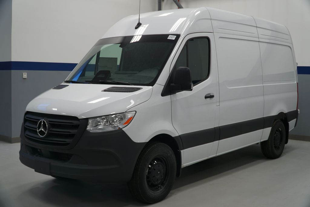 2025 Mercedes-Benz Sprinter Cargo Van Base's photo