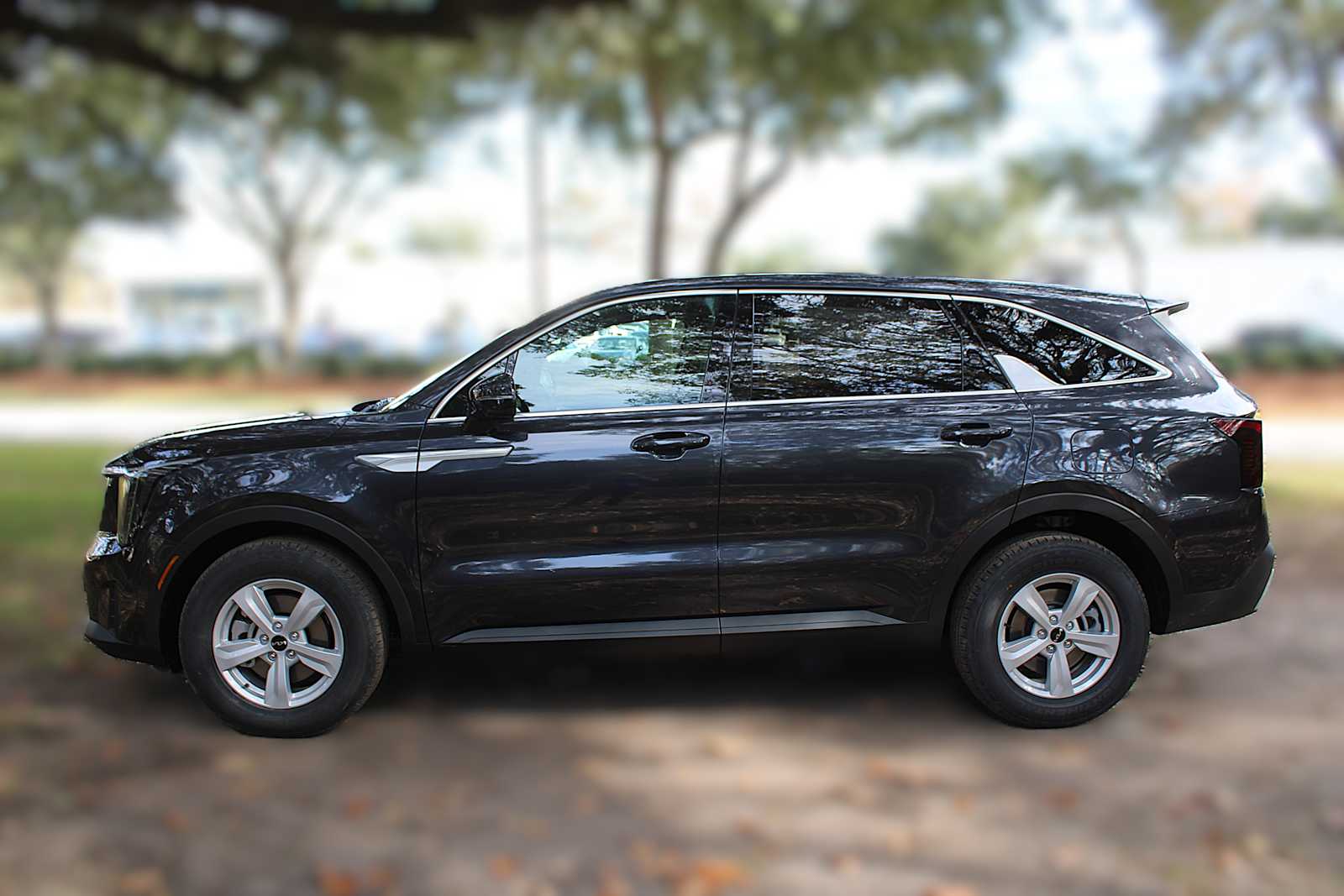 2026 Kia Sorento LX photo 11