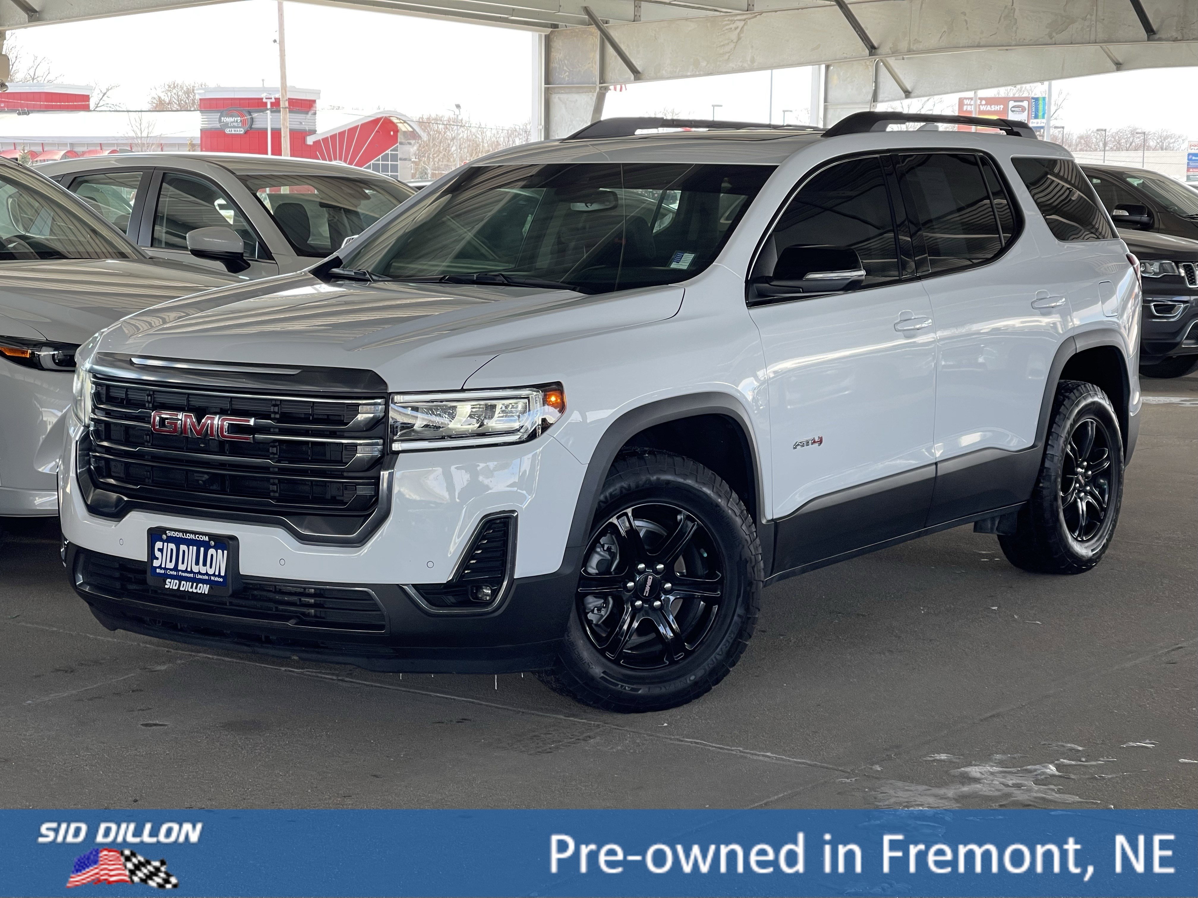 2023 GMC Acadia AT4's photo