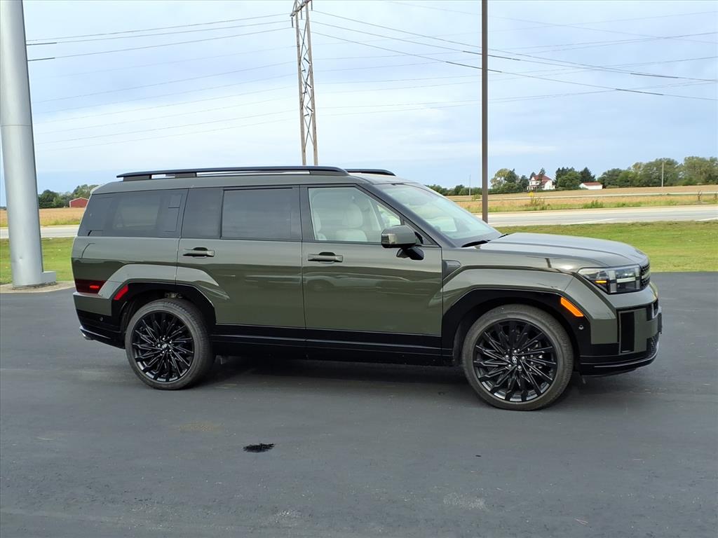 2024 Hyundai Santa Fe Calligraphy photo 2