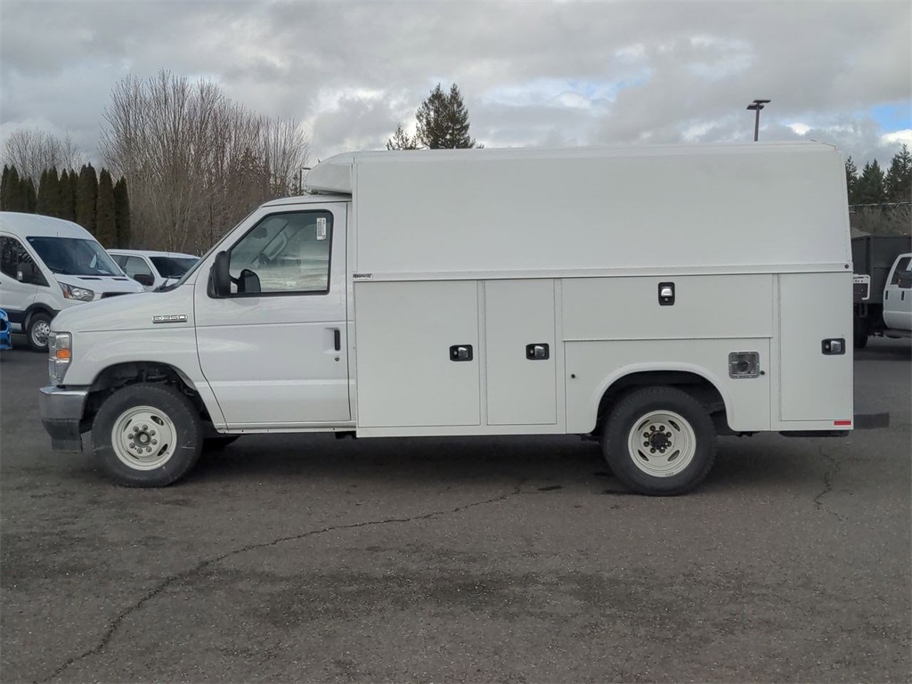 2024 Ford E-350 Base photo 2