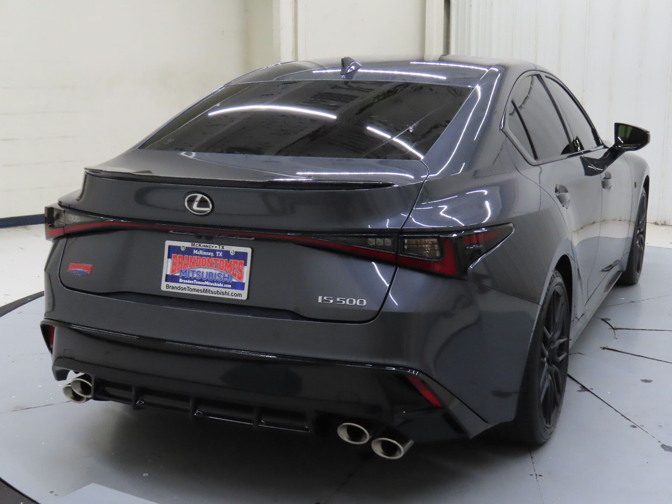 2023 Lexus IS 500 F SPORT Performance photo 3