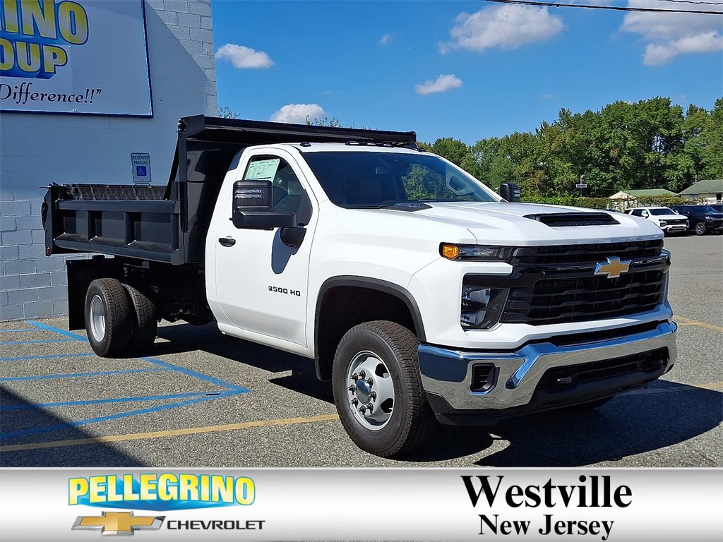 2025 Chevrolet Silverado 3500HD Work Truck's photo