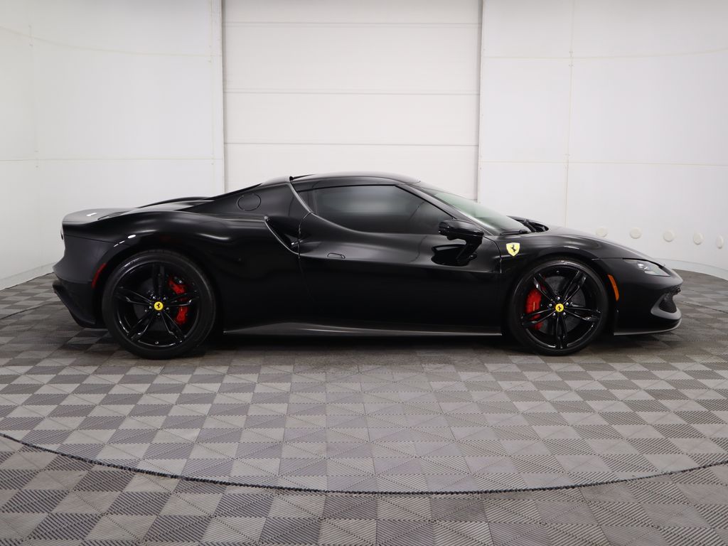 2025 Ferrari 296 GTB photo 4