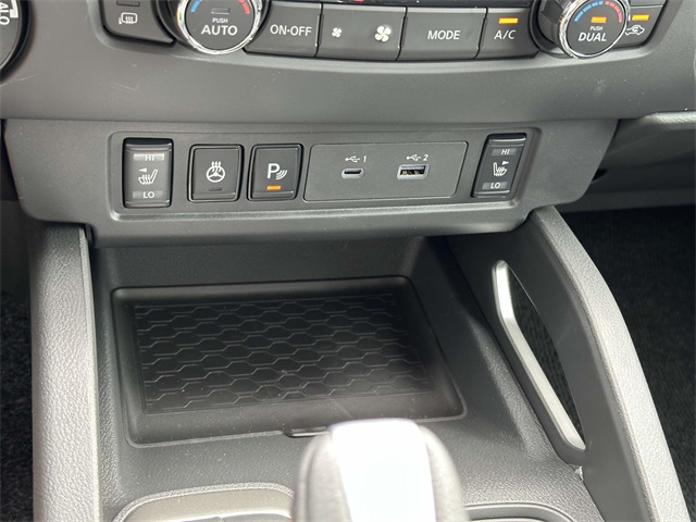 2025 Nissan Frontier SV photo 23