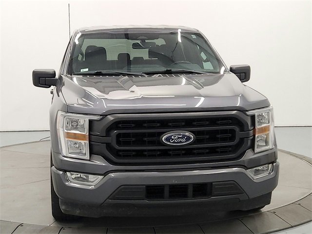 2022 Ford F-150 XL photo 2