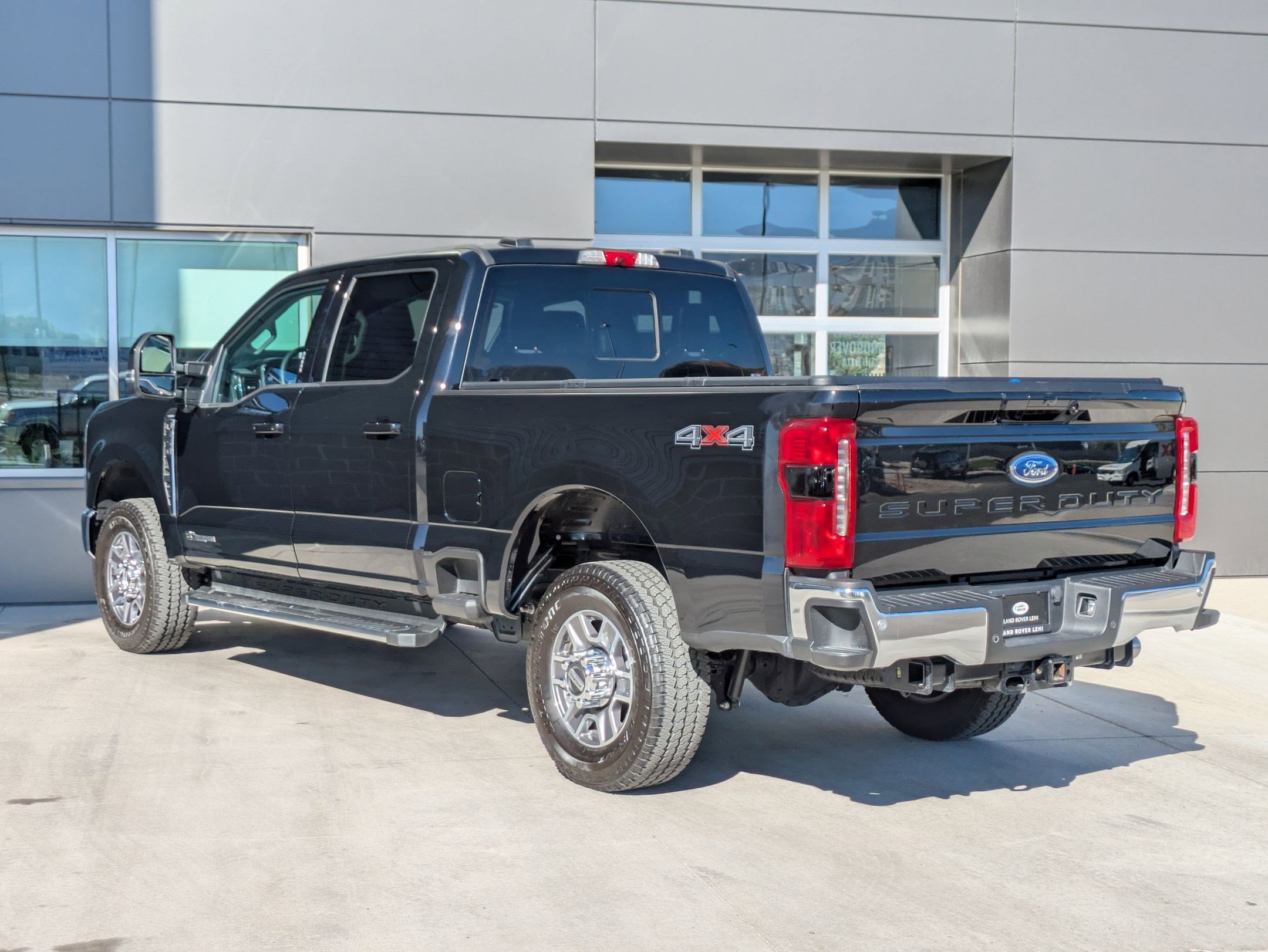 2023 Ford F-350 Lariat photo 7