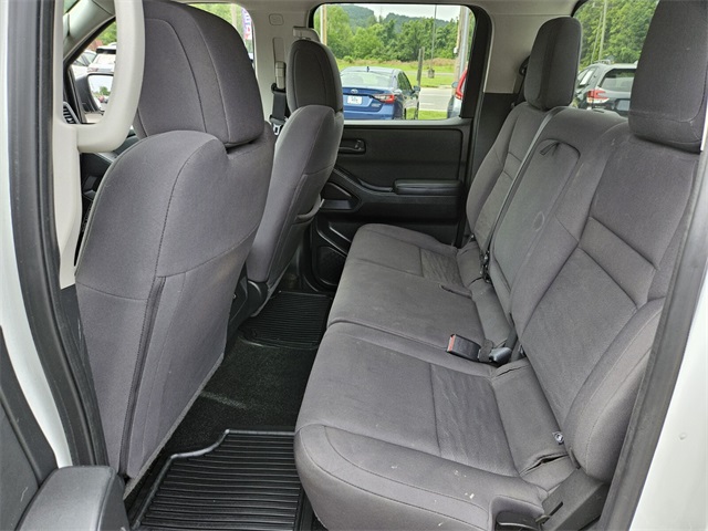 2022 Nissan Frontier S photo 9